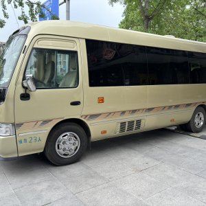 成都商务接待用车怎么选？这份考斯特租车方案请收好